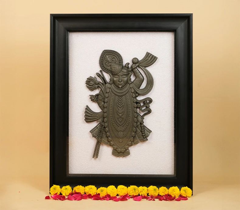 Shop pyrite shreenath ji frame online in India Shop pyrite shreenath ji frame online in India